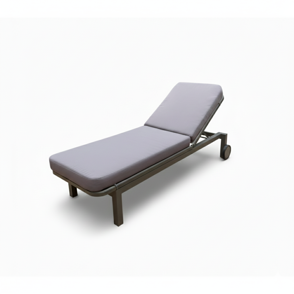 CasaFiora Atlas Black Aluminum Sunbed – Premium Sponge Cushion