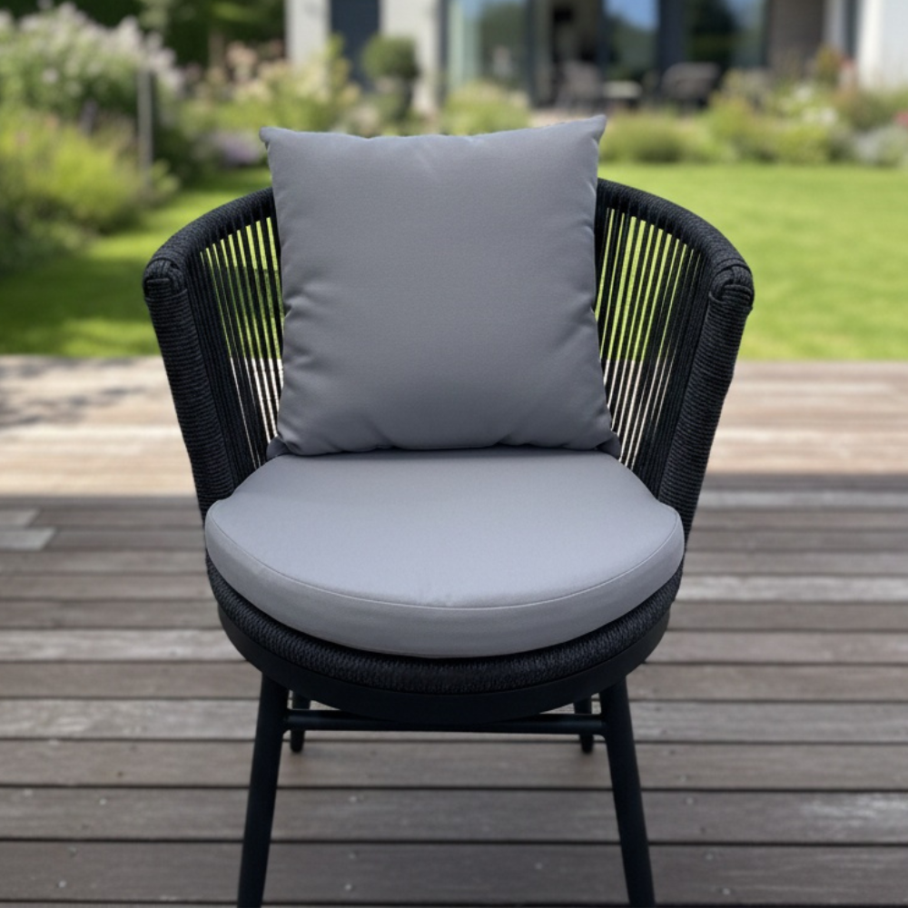 Casa Fiora Outdoor Rope-Weave Lounge Chair – Modern, Comfortable, and Weather-Resistant